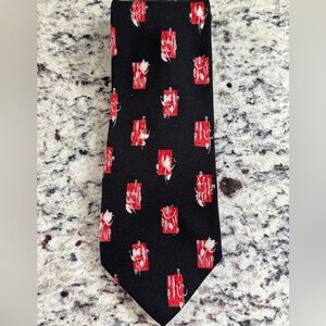 Boss Hugo Boss Silk Black and Red Patterned Men's Tie